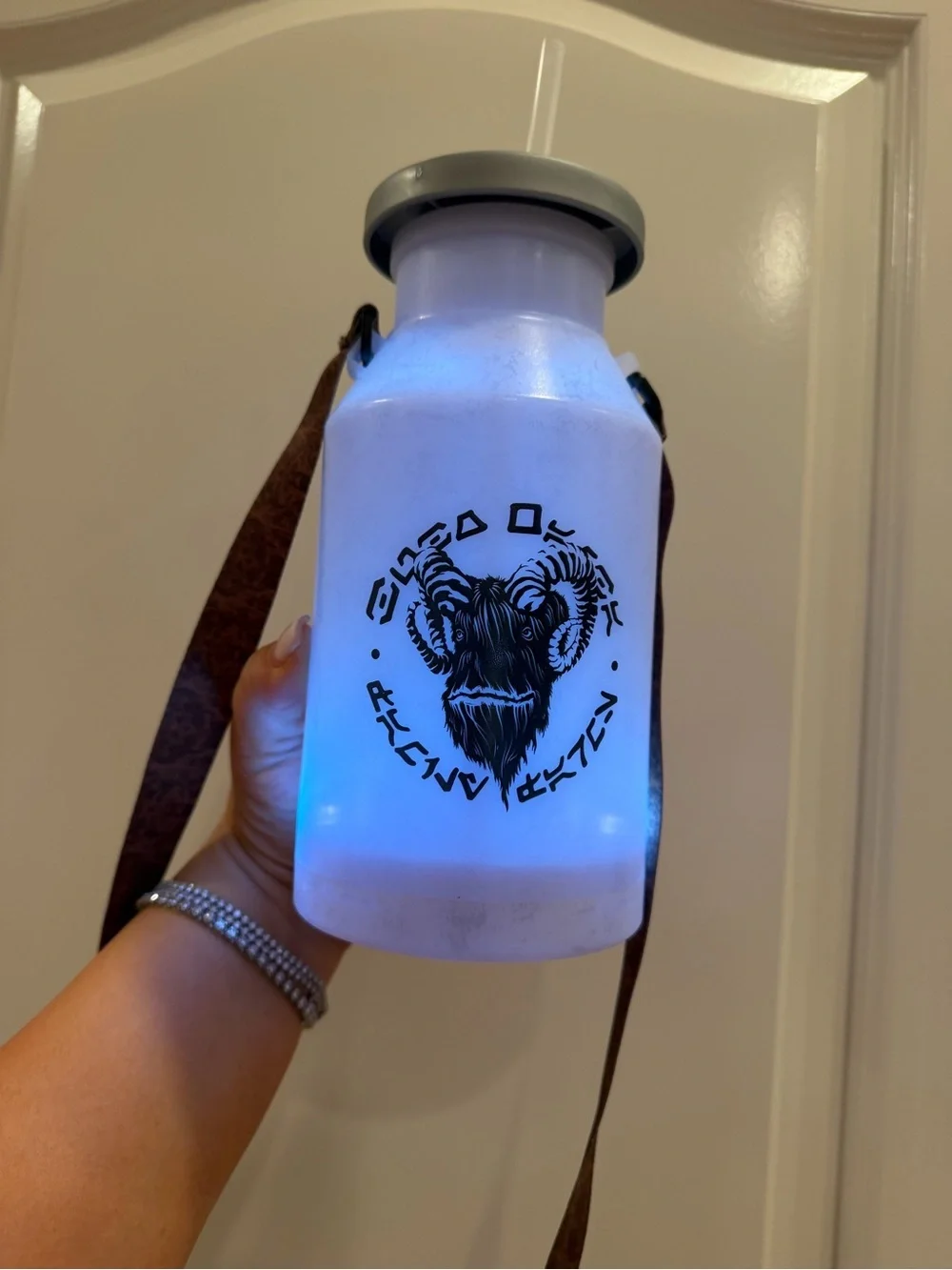 Disney Galaxy’s Edge Light Up Sipper